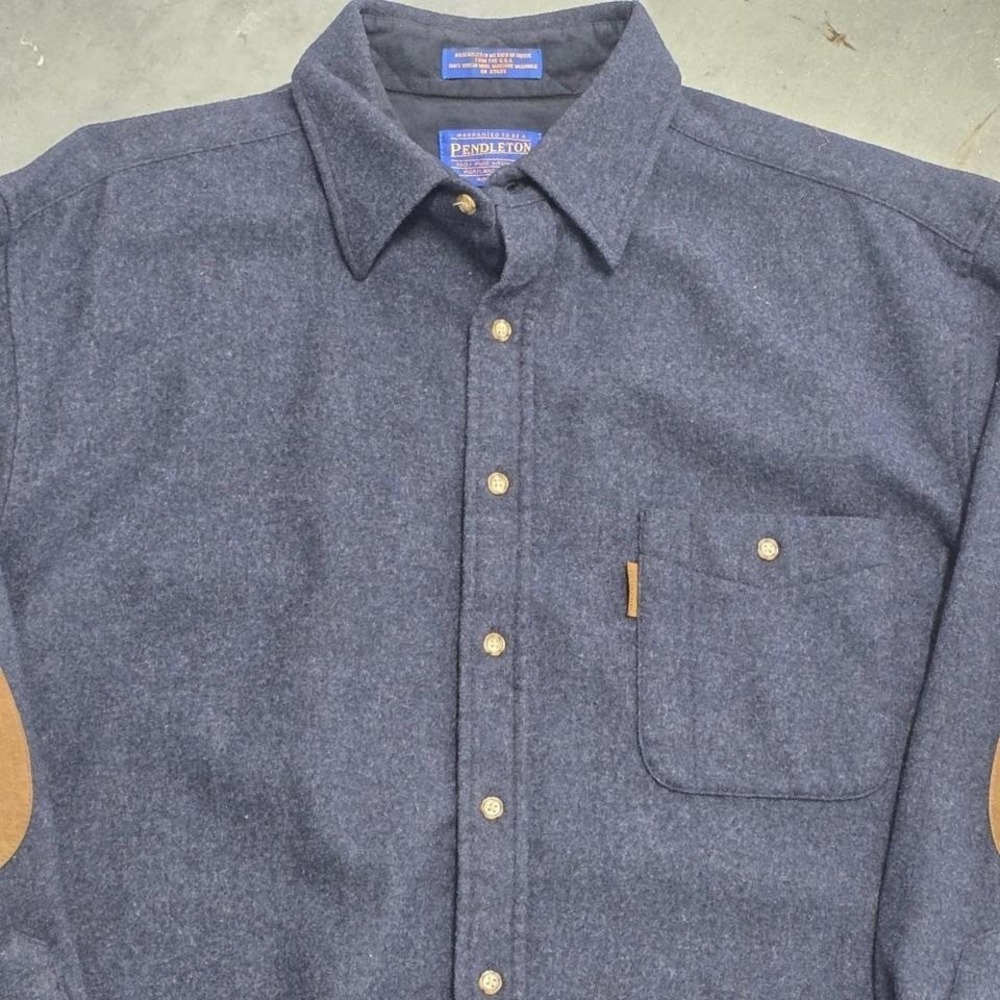 Pendleton navy blue button up shirt with brown elbow patches great condition - Picture 3 of 8